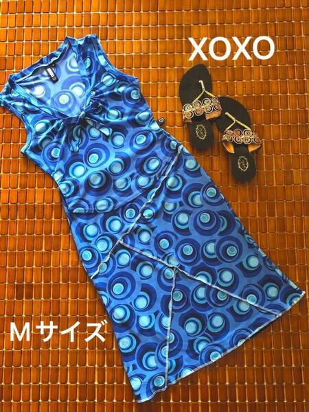 【2点セット】XOXO キスキス　セットアップ　タンクトップ&スカート　サマードレス　サマーウェア　ブルー　幾何学模様