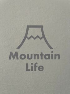 207.【送料無料】 山 Mountain Life カッティングステッカー 富士山 キャンプ アウトドア 【新品】