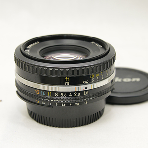Nikon ニコン Ai-s NIKKOR 50mm F1.8 パンケーキレンズ 中古品