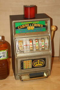 動作品！　スロットマシン　WACO　CASINO　CROWN　カジノ クラウン　（検索）昭和レトロ　ゲーム　カジノ　ジャンク品　