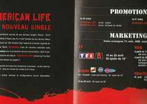 MADONNA　マドンナ　American Life (single)　フランス製 プレスリリース 見開きリーフレット　_画像3