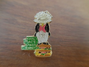 フランス☆古いピンズ 【McDonald's KARL MAC'S】レア カナダ ピンバッジ ピンバッチ PINS マクドナルド ハンバーガー