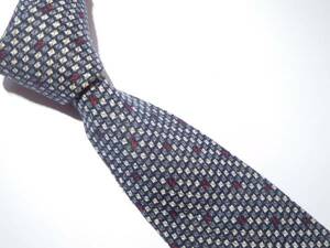 (20)/ Christian Dior necktie /35