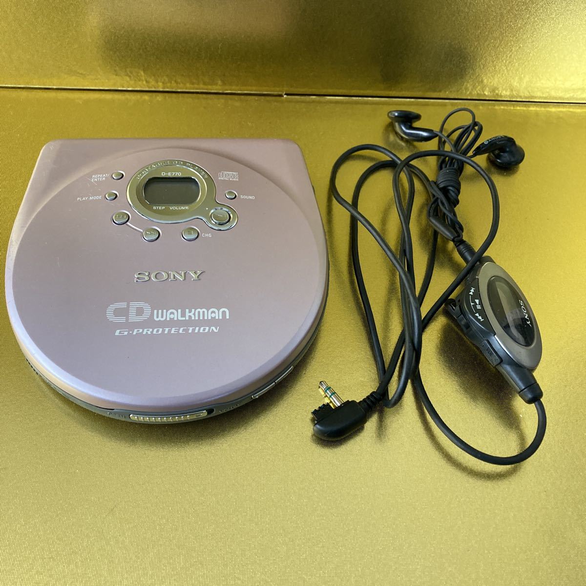 低廉 SONY CDウォークマン D-E707 S