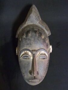  bow re mask / Africa / antique / mask / tree carving / sculpture / tree carving goods / mask / race / hand made / next day shipping 