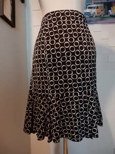 **FRAGILE( Fragile ) dot pattern flared skirt ** corporation three . association!USED beautiful goods!