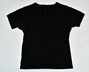 ★ワイズ★黒ブラックの半袖VネックTシャツ
