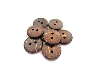 手芸 和洋裁用釦 ボタン 天然木ヤシの実 ウッド釦 二つ穴ボタン（15mm8個入り）b1120-ka