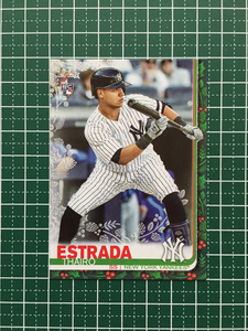 ★TOPPS MLB 2019 HOLIDAY #HW114 THAIRO ESTRADA［NEW YORK YANKEES］METALLIC パラレル版 ルーキー RC 19★