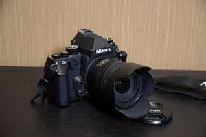 【使用感なし】Nikon Df ブラック AF-S24-85/3.5-4.5付 即戦力【送料無料】