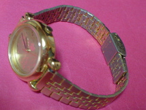 珍品　アンティーク　SEIKO社　ALBA　DISNEY　ドナルドダック　女性用腕時計　ゴールド_画像2