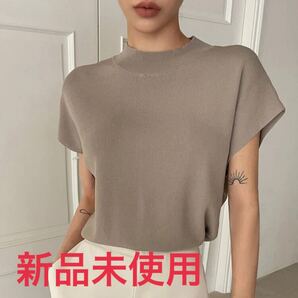 【新品・未使用】ベーシック半袖カットソー Mサイズ グレージュ ブラウン オフィスカジュアル おしゃれ シンプル ベーシック