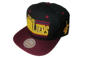 cap-131 ミッチェル＆ネス キャップ Mitchell＆Ness ADJUSTABLE FIT NBA Cleveland Cavaliers CAP 帽子 ブラック×エンジ