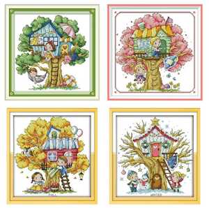 クロスステッチキット tree house ツリーハウス 木の家 春夏秋冬 季節 シーズン 4セット 14CT 27×28cm 図案印刷なし 刺繍