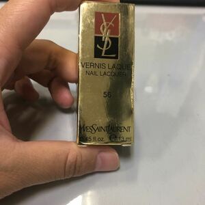  Yves Saint-Laurent vu L varnish rack nails Rucker 56 13ml new goods unused 