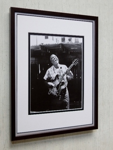  is ulin * Wolf / Pro motion * photo / frame /Howlin' Wolf/Chicago Blues Man/ blue z* Icon /Epiphone Guitar/ retro Vintage 