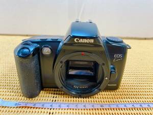 送料520円！　貴重　Canon　キャノン　EOS Kiss　フィルムカメラ　カメラ　本体　ボディ　長期保管品　現状品　②