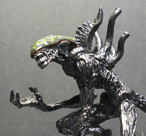 コトブキヤ・ワンコイン「AVP」より「グリッド・エイリアン」壽屋・開封品！