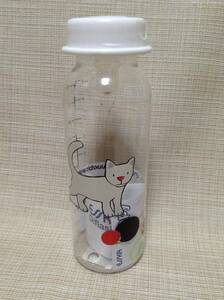  feeding bottle ESSKA Diflaska dog. . pattern light weight, light, carrying ....... middle . storage is possible to do 