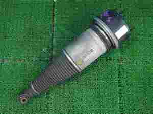 * J72SA Jaguar XJ8 rear air suspension right rear air suspension 311029JJ