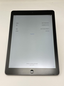 21【動作確認済・制限○　白ロム】 iPad Air 16GB au スペースグレイ /080