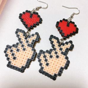 【ハンドメイド】ハートピース ピアス