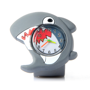 【送料無料】　新作　腕時計　キッズ時計　子供用　スポーツ時計　漫画の腕時計　動物　昆虫　魚　KidsClock-04　◆　20):サメ