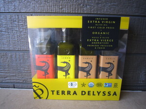 未使用 TERRA DELYSSA ORGANIC EVOO 250ML×4 セット 有機香味食用油 ガーリック×2本 レモン×1本 レッドペッパー×1本 コストコ