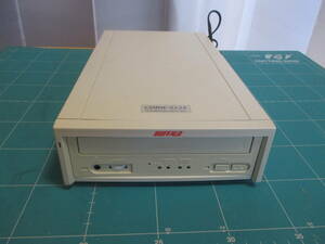 BUFFALO　バッファロー　CDRW-S124　SCSI 外付けCD-R/RWドライブ　動作確認済み