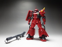 MG 1/100 MS-06R-2 ジョニー・ライデン専用高機動型ザクII Ver.2.0 塗装済完成品_画像1