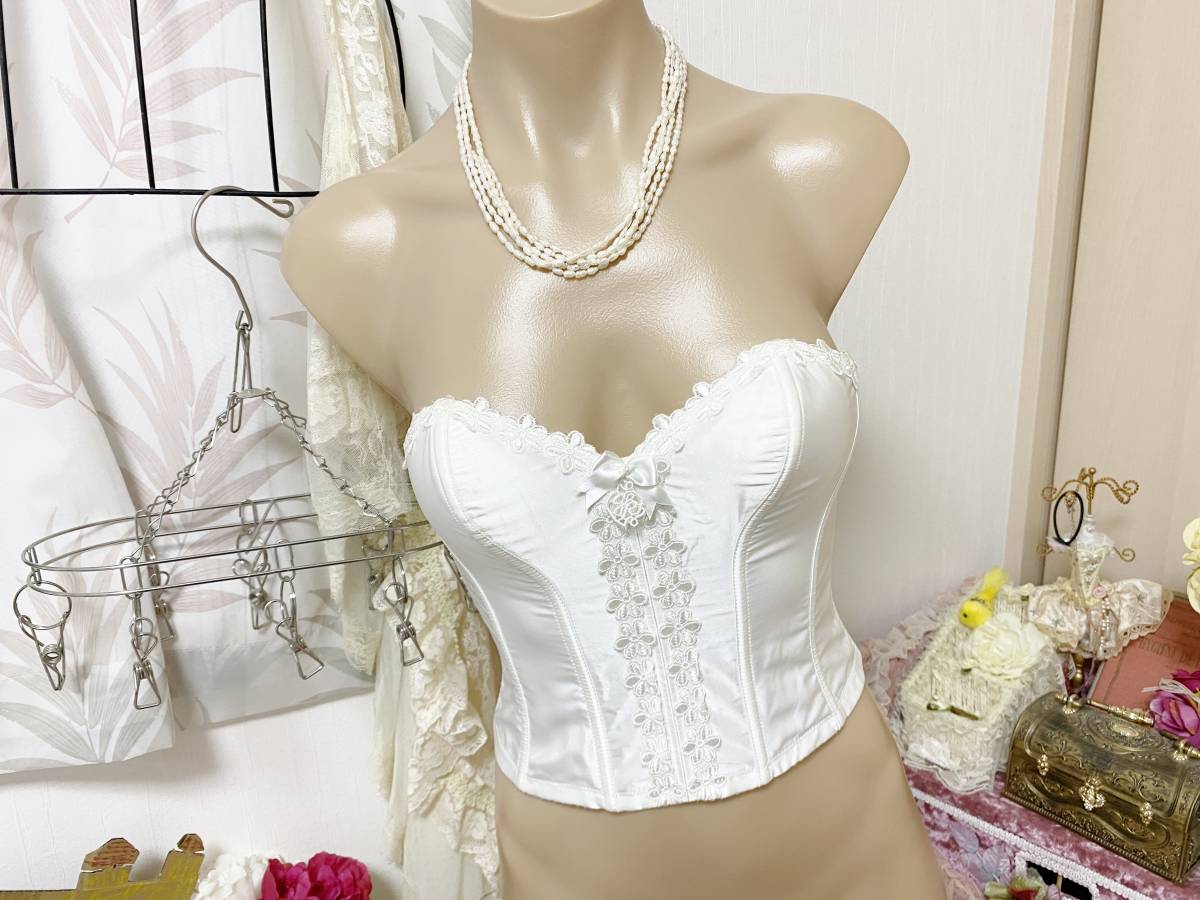 ブライダルインナーの値段と価格推移は?|879件の売買情報を集計した ...