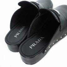 プラダ PRADA 22SS プレートロゴ レザー シューズ ミュール サボ スリッポン 8 黒 ブラック メンズ_画像5