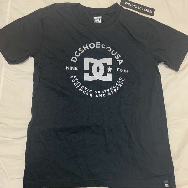 Tシャツ　DC 新品　140