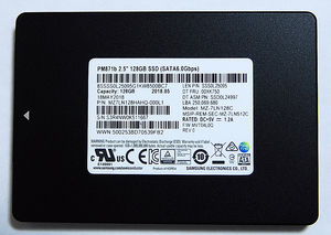 Samsung PM871b 2.5インチ SSD SATA 128GB 使用時間 2740時間 動作確認済み 送料無料