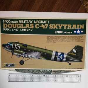 C-47 カナダ （1/100スケール 400241）