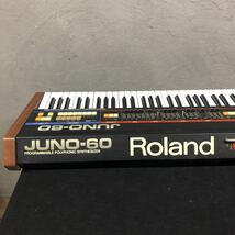 (Dr sa) Roland Juno-60 シンセサイザー ローランド ジュノ アナログ ケース付き キーボード (BST19) _画像8