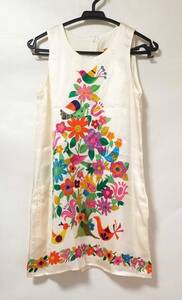 VOOM One-piece tunic no sleeve flowers and birds silk America made 