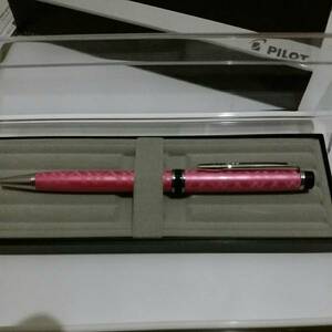 値下げ　限定品！　グランセnc 限定色　ピンク　ボールペン