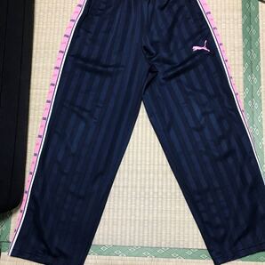 美品PUMAジャージパンツ