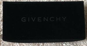 GIVENCHY◆LE ROUGE◆ベルベット風リップケース（黒×赤）