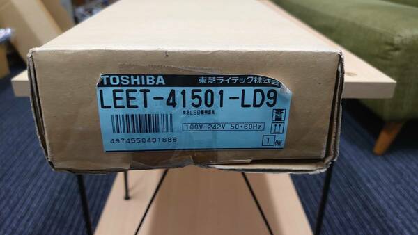 東芝ライテック LED照明器具 LEET-41501-LD9 未使用品