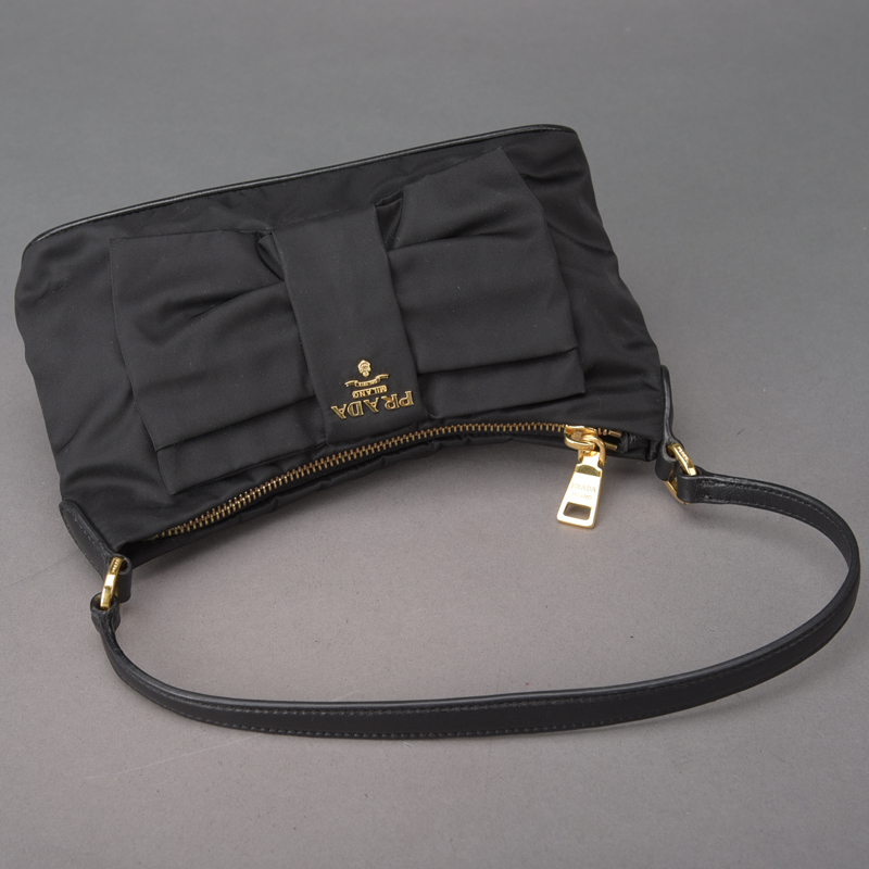 PRADA リボン ハンドバッグ ハンドポーチ www.eva.gov.co