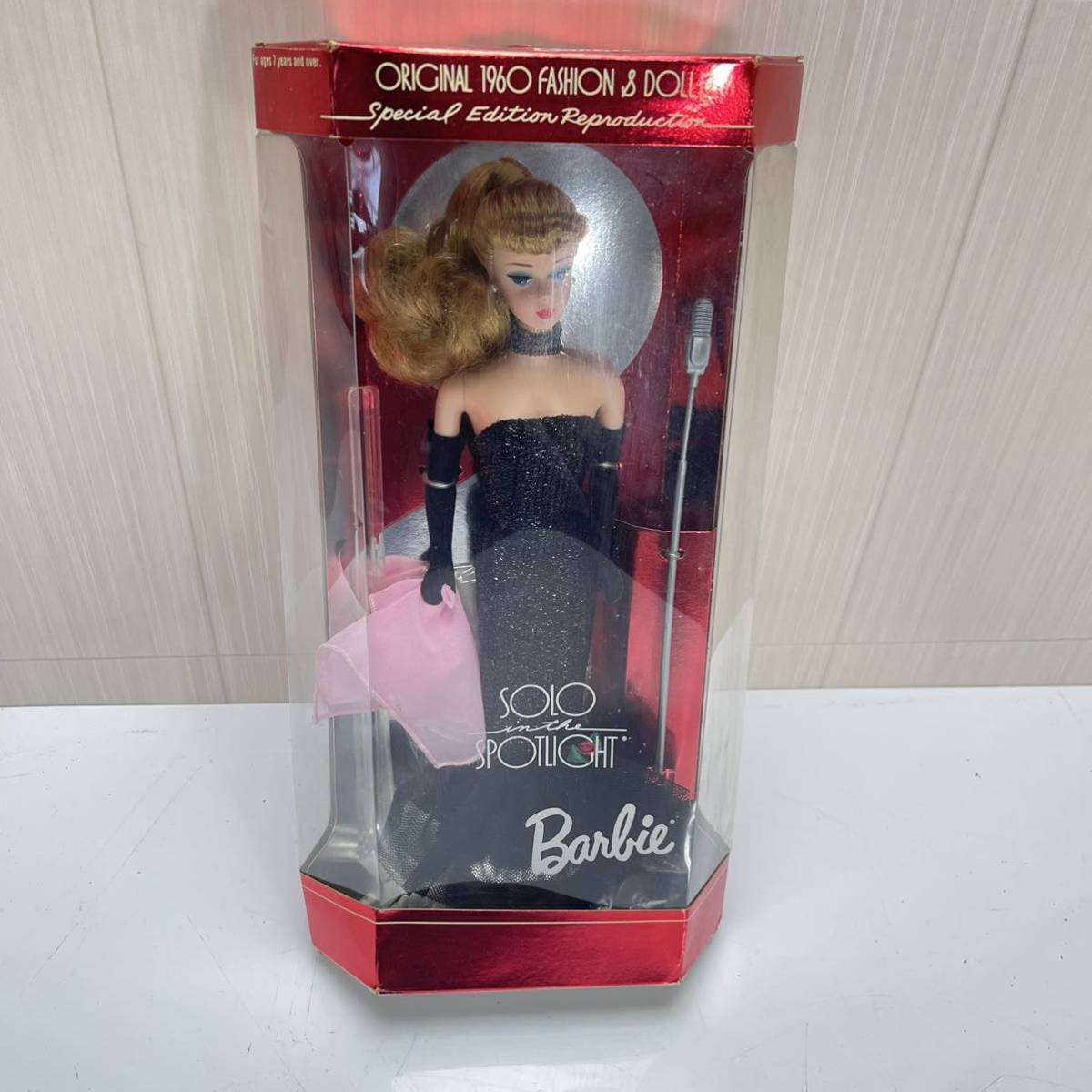 販売直販 本体のみ⭐ 雨の日が似合う マテル人形 Barbie バービー　本体 大人 おもちゃ/人形