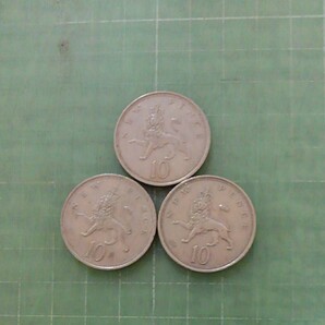 イギリス旧10ペンス硬貨×３枚(1970・3・6年)