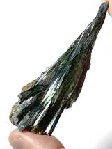 ビビアナイト（藍鉄鉱）2-3・30g（ブラジル産鉱物標本）_画像3