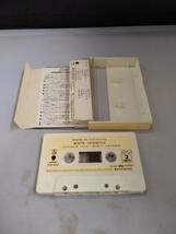 T1938　カセットテープ　SHOW-YA　ベストアルバム　WHITE_画像2