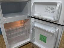 【高年式】 2021年製 Hisense 冷凍冷蔵庫 93L HR-B95A コンパクト 単身 ひとり暮らし 右開き 耐熱天板_画像5