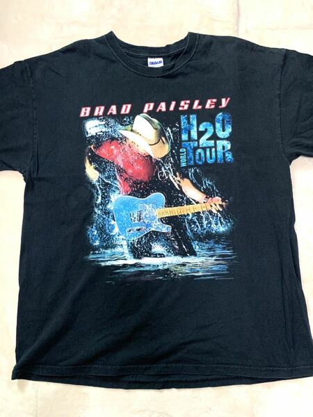 Brad Paisley 半袖Tシャツ. H2O World Tour 2010 Gildan Tee USA サイズXL 中古品