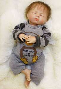 リボーンドール 赤ちゃん人形 ベビードール 海外ドール リアル ハンドメイド 高級 服 衣装付き かわいい 寝顔 乳児 男の子