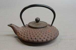 鉄瓶 南部 岩鋳 砂鉄？ 湯沸し 煎茶道具 金属工芸 伝統工芸